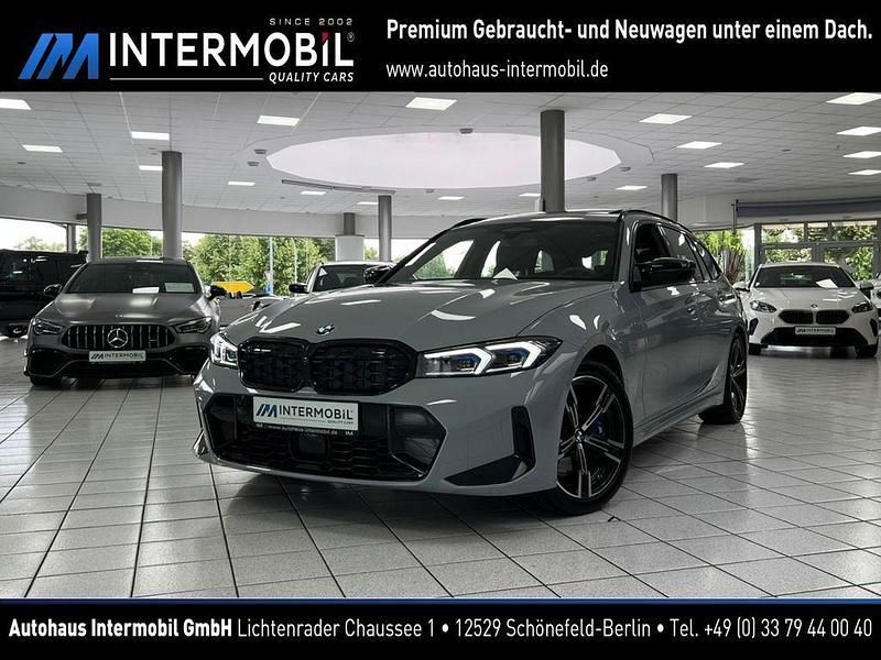Grau Gebraucht 2024 BMW M340 Performance Limousine | 57.990 € (Fairer Preis) - Bild 1/4