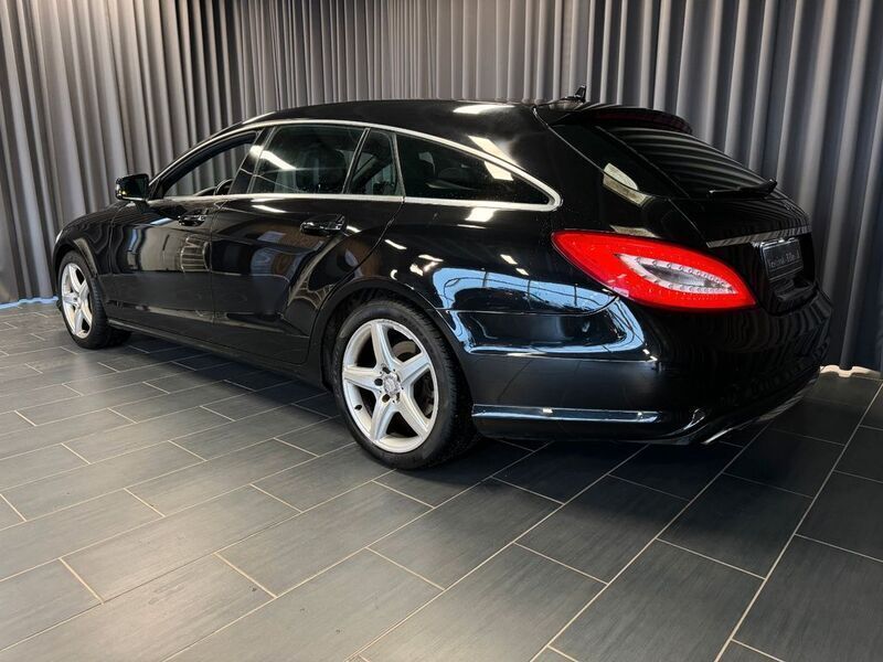 Gebraucht Mercedes CLS350 265 PS (194 kW) 2013 Schwarz Limousine