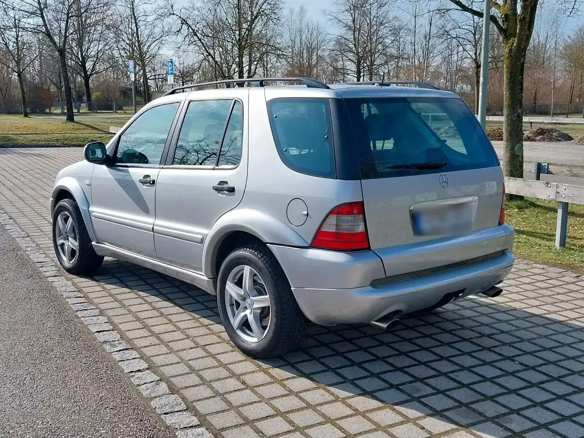 Gebraucht Mercedes ML55 AMG AMG 347 PS (255 kW) 2001 Silber SUV