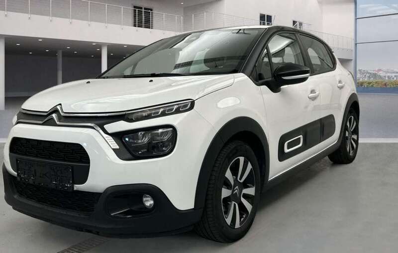 Weiß Gebraucht 2022 Citroën C3 PureTech Kleinwagen | 10.690 € (Fairer Preis) - Bild 1/3