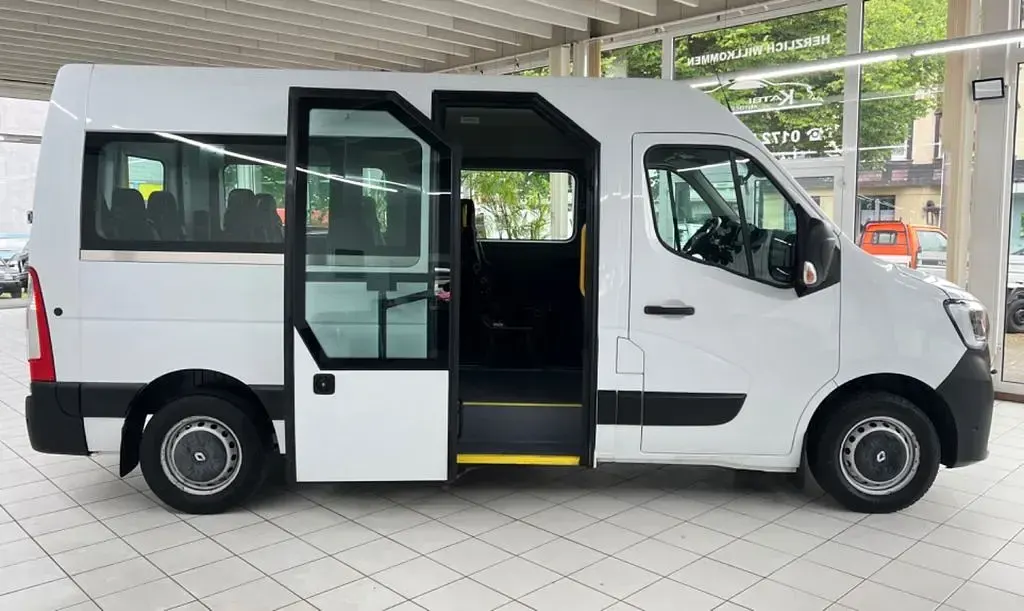 Gebraucht Renault Master 150 PS (110 kW) 2021 Weiß Van / Kleinbus