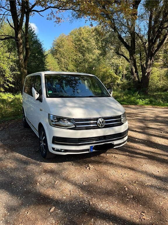 Weiß Gebraucht 2016 VW T6 Generation Six Van | 31.900 € (Fairer Preis) - Bild 1/4