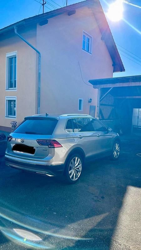 Używany VW Tiguan Highline 239 KM (175 kW) 2016 Srebrny SUV
