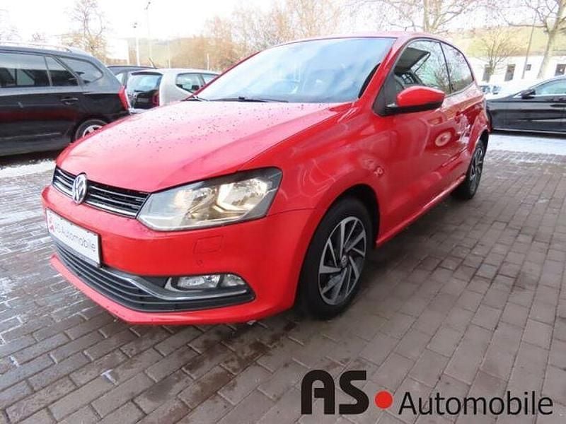 Gebraucht VW Polo Sound 60 PS (44 kW) 2017 Flashrot Kleinwagen