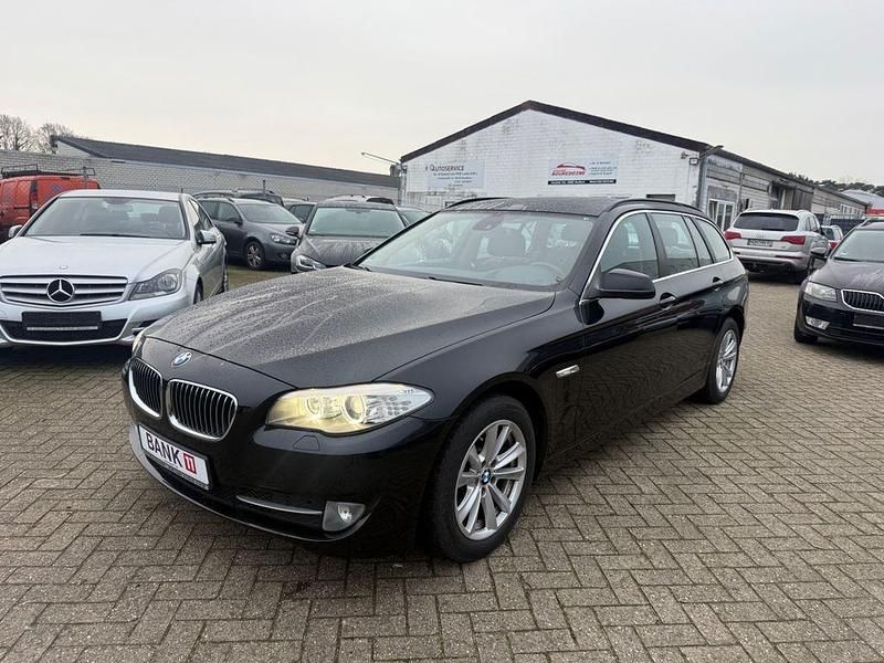 Gebraucht BMW 525 218 PS (160 kW) 2012 Schwarz Kombi