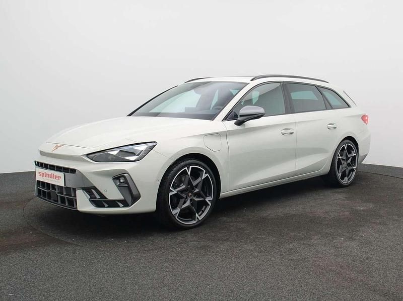 Gebraucht Cupra Leon VZ 177 PS (130 kW) 2024 Taigagrau Kombi