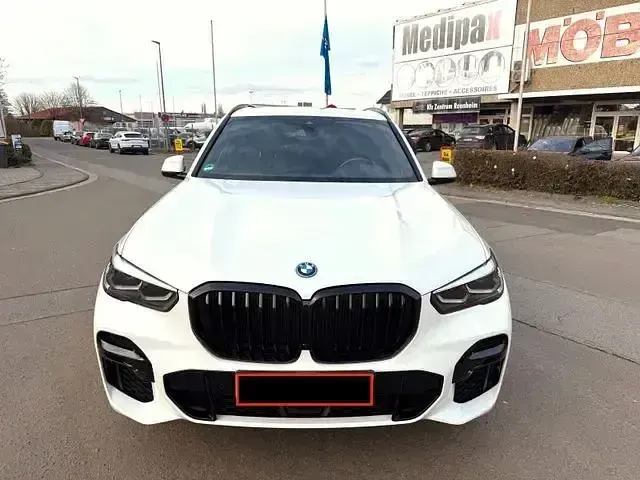 Gebraucht BMW X5 M Sport 394 PS (289 kW) 2022 Weiß SUV