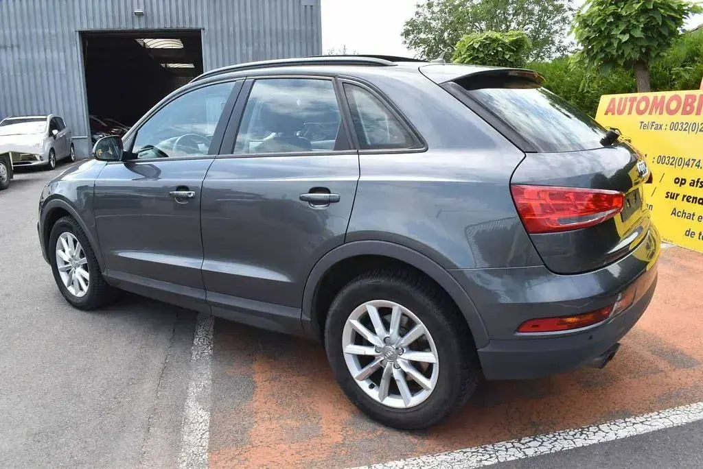 Gebraucht Audi Q3 Design 150 PS (110 kW) 2016 Grau SUV
