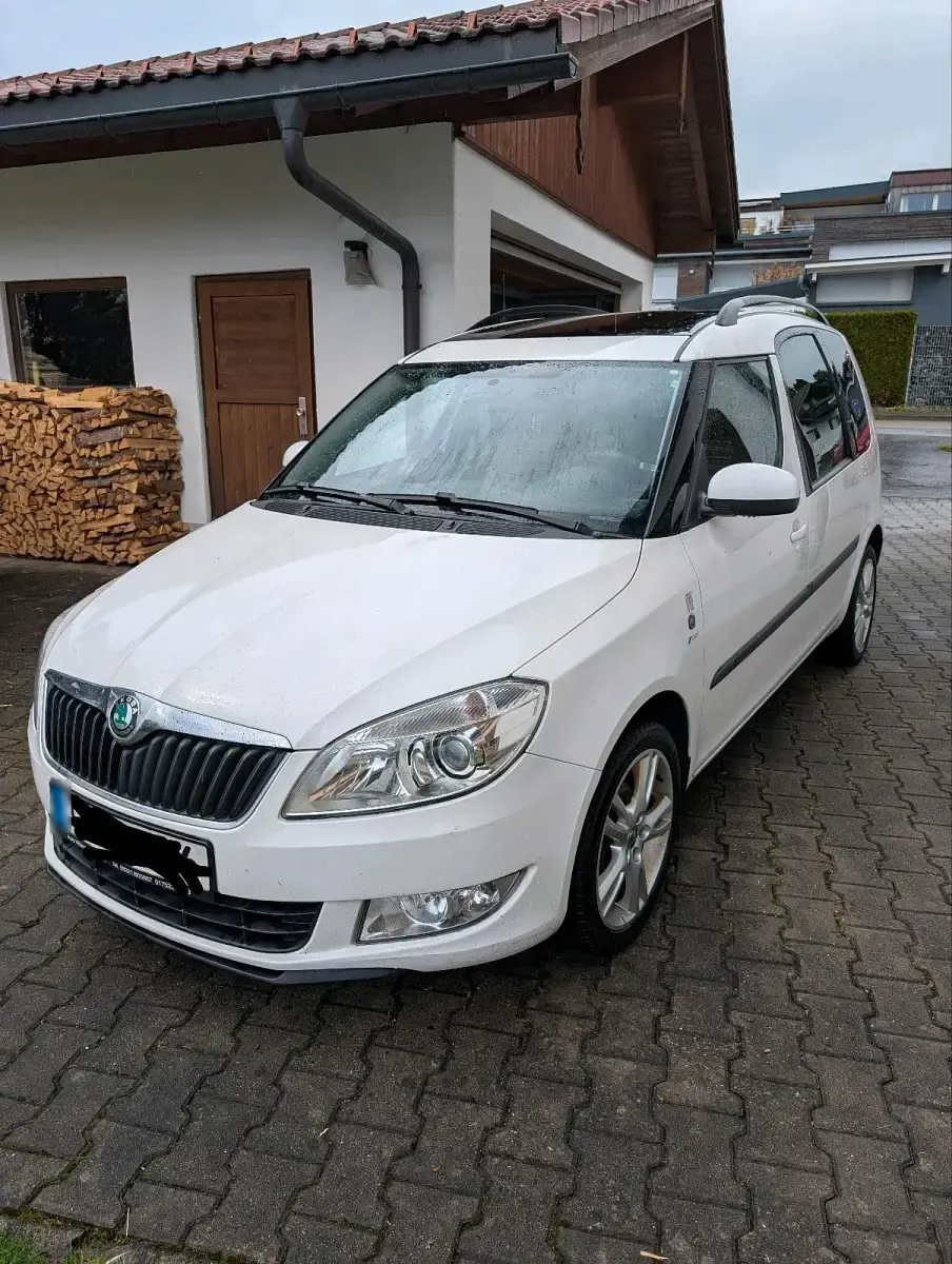 Gebraucht Skoda Roomster 2012 Weiß Van / Kleinbus
