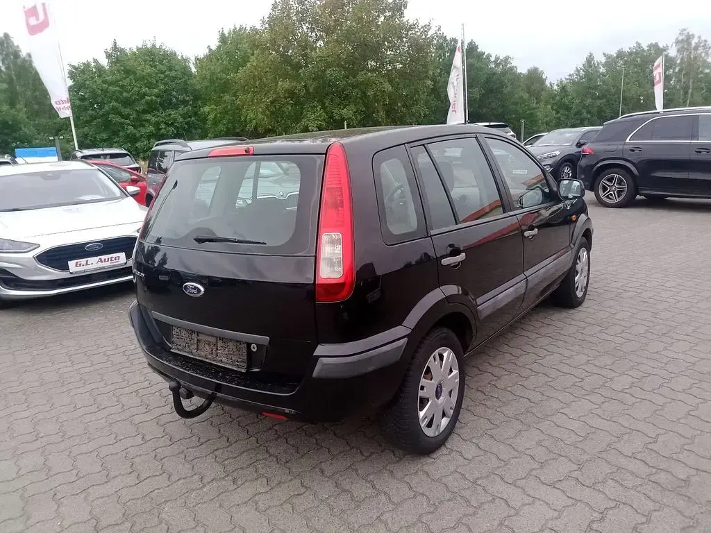 Gebraucht Ford Fusion Ambiente 80 PS (58 kW) 2011 Schwarz Kleinwagen