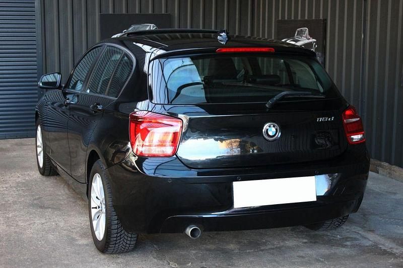 Gebraucht BMW 118 143 PS (105 kW) 2013 Schwarz Kleinwagen