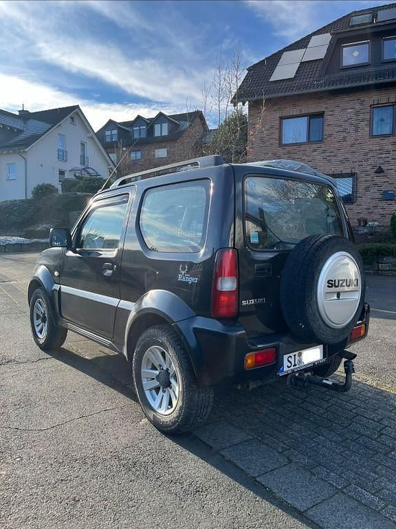 Gebraucht Suzuki Jimny Style 84 PS (61 kW) 2016 Schwarz SUV