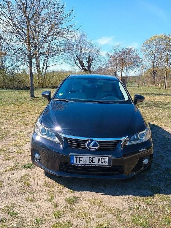 Gebraucht Lexus CT200h 136 PS (100 kW) 2013 Schwarz Limousine