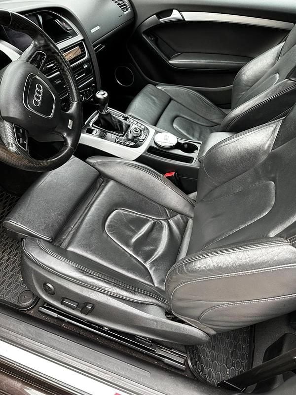 Używany Audi A5 240 KM (176 kW) 2010 Brązowy Coupe