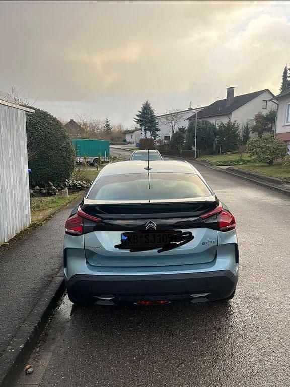 Gebraucht Citroën e-C4 Feel 100 kW (136 PS) 2021 Blau Limousine