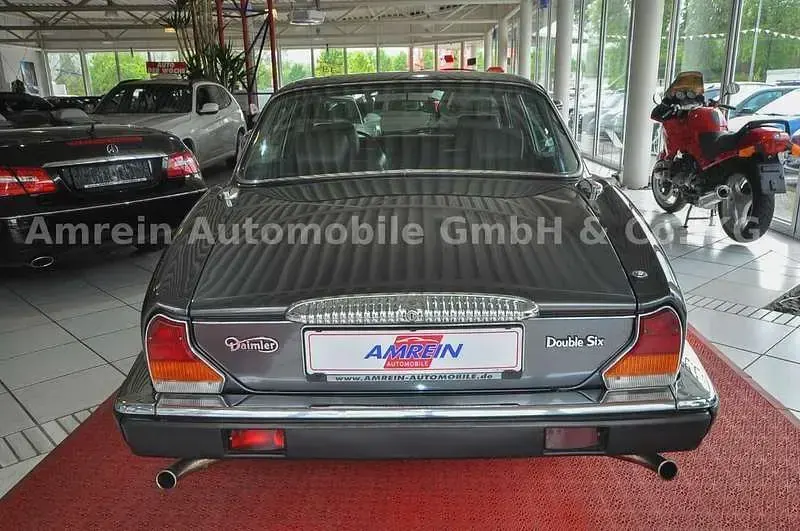 Gebraucht Jaguar XJ12 264 PS (194 kW) 1991 Grau Limousine