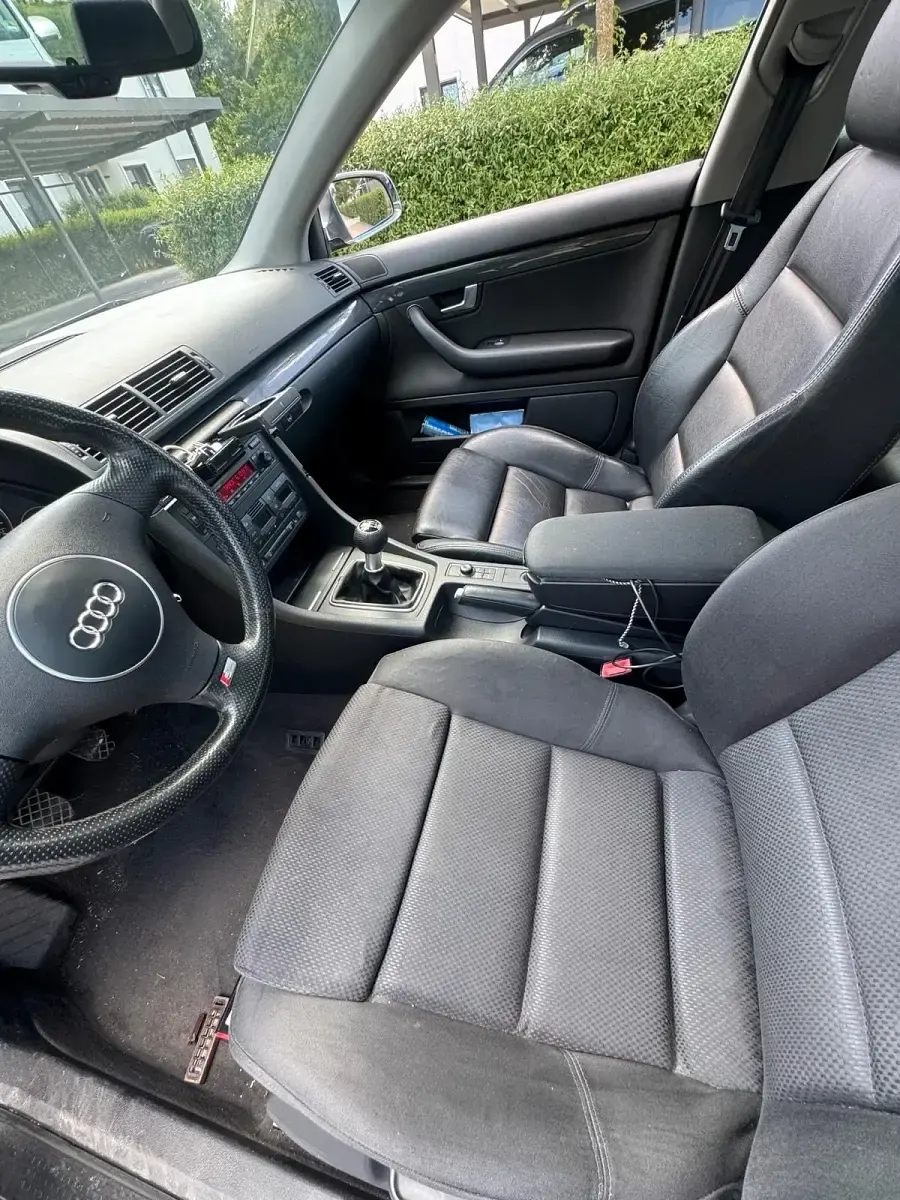 Gebraucht Audi A4 S-Line 130 PS (95 kW) 2004 Schwarz Limousine