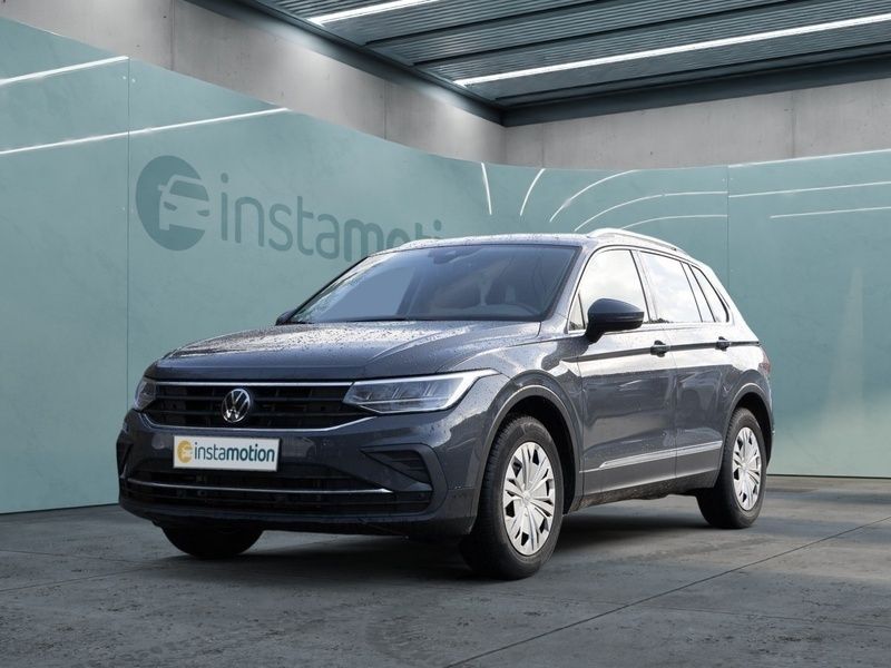 Grau Gebraucht 2023 VW Tiguan Move SUV | 37.958 € - Bild 1/4