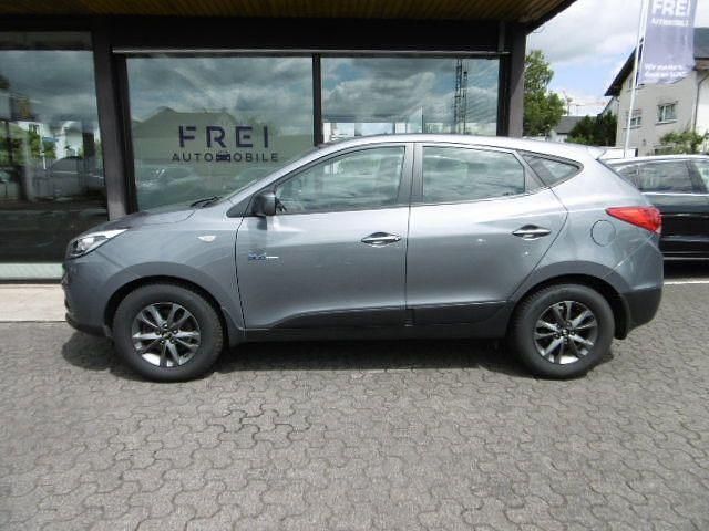 Gebraucht Hyundai ix35 Trend 135 PS (99 kW) 2015 Grau SUV