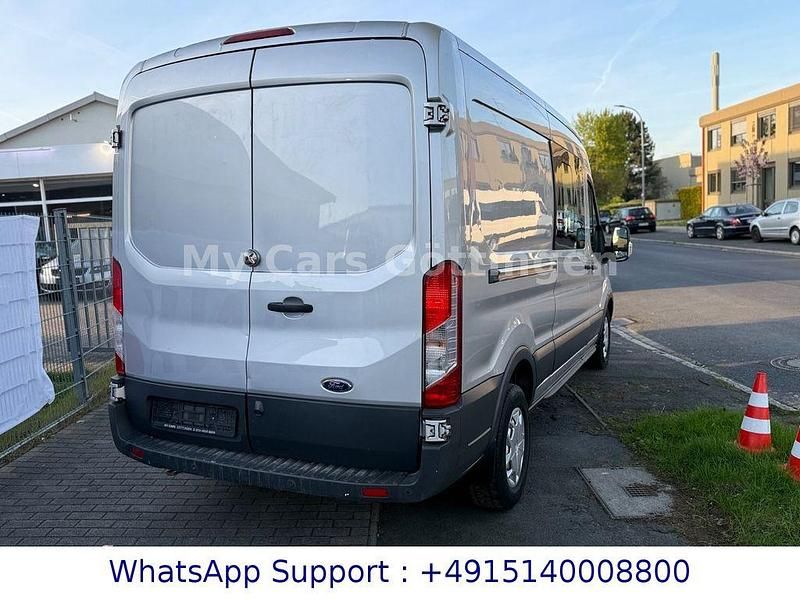 Gebraucht Ford Transit Trend 155 PS (114 kW) 2016 Silber Van / Kleinbus