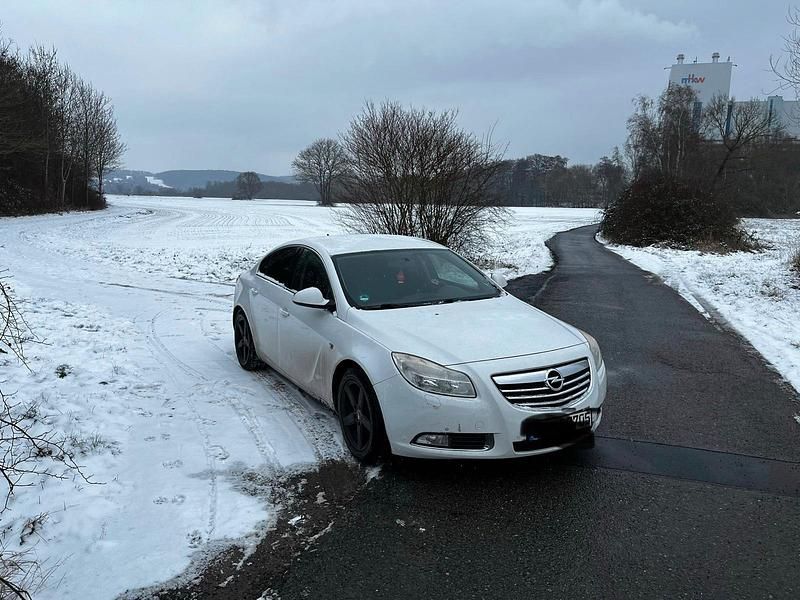 Gebraucht 2009 Opel Insignia Limousine | 2.800 € (Teuer) - Bild 1/4