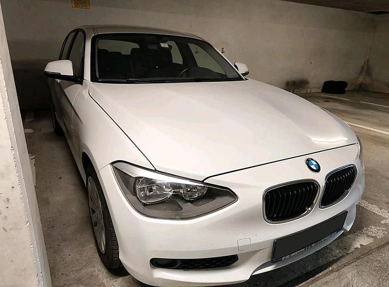 Gebraucht BMW 116 136 PS (100 kW) 2014 Weiß Kleinwagen