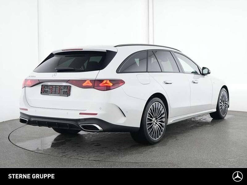 Gebraucht Mercedes E300 AMG 313 PS (230 kW) 2025 Manufaktur lack manufaktur opa Kombi
