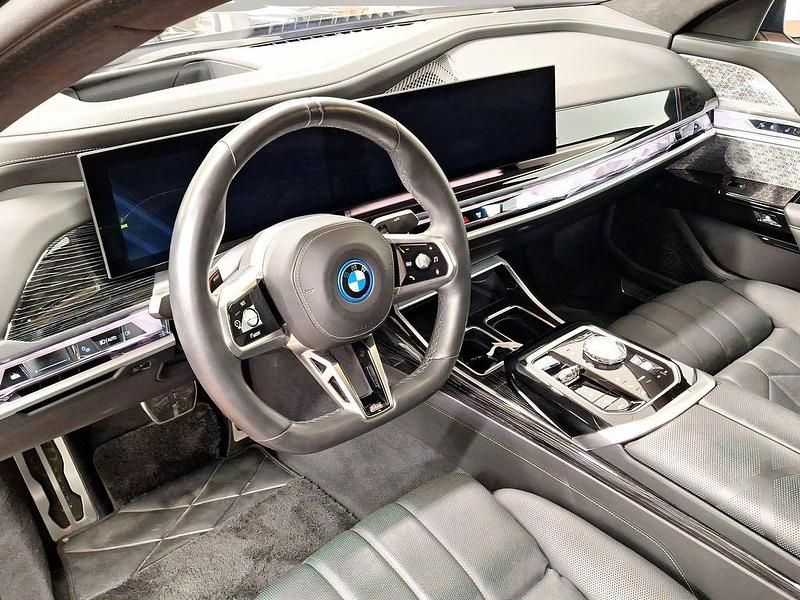 Gebraucht BMW i7 M Sport 400 kW (544 PS) 2023 Schwarz Limousine