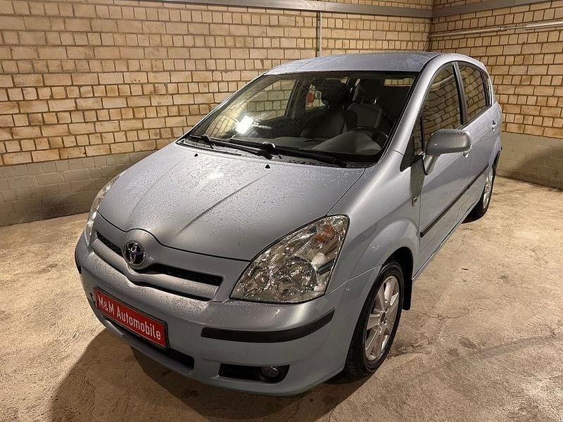 Gebraucht Toyota Corolla Verso 129 PS (94 kW) 2006 Blau Van / Kleinbus