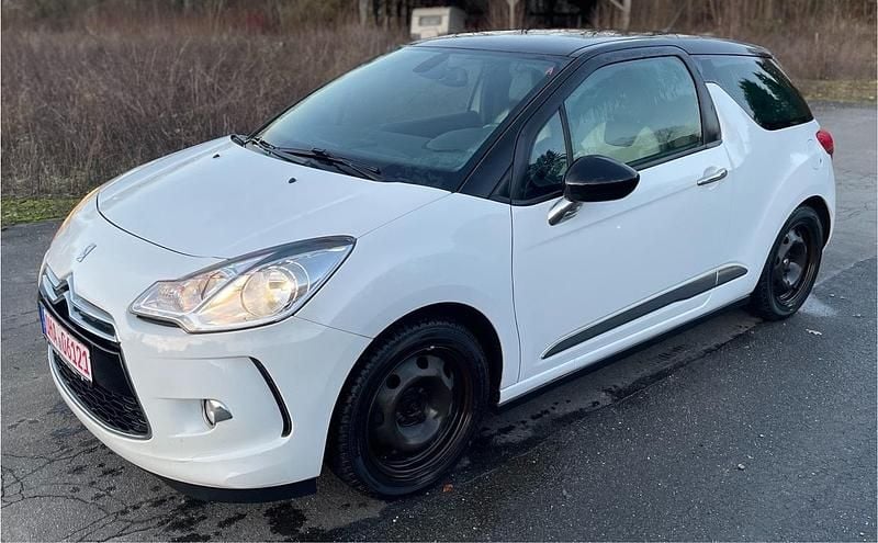 Gebraucht Citroën DS3 So Chic 120 PS (88 kW) 2011 Weiß Kleinwagen
