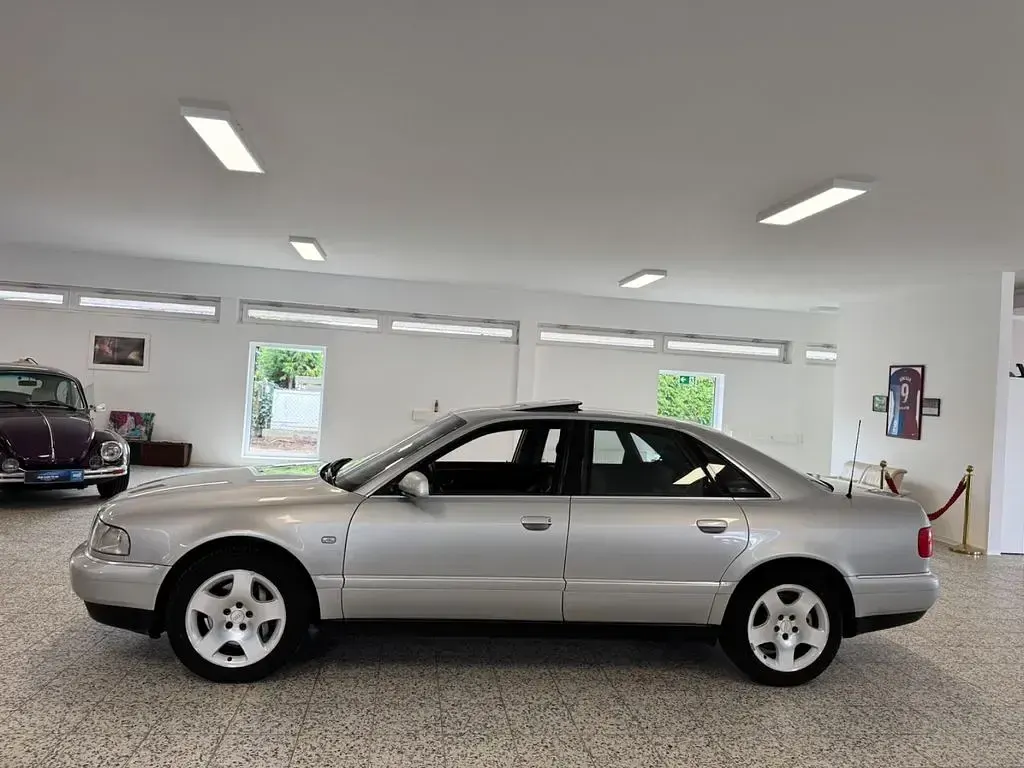 Gebraucht Audi A8 Performance 310 PS (228 kW) 2002 Silber Limousine