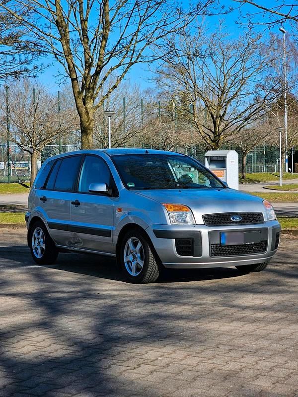 Gebraucht Ford Fusion 68 PS (50 kW) 2008 Silber Kleinwagen