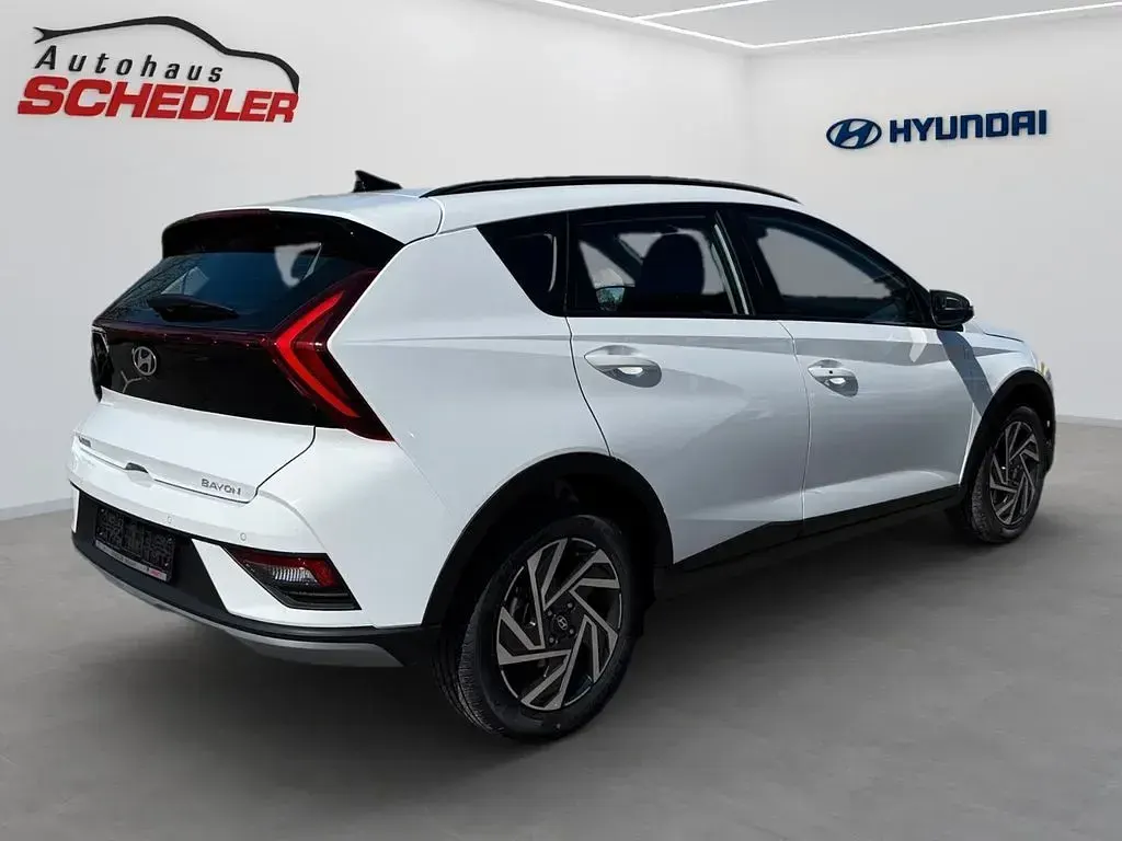 Neu Hyundai Bayon Trend 101 PS (74 kW) 2025 Weiß SUV