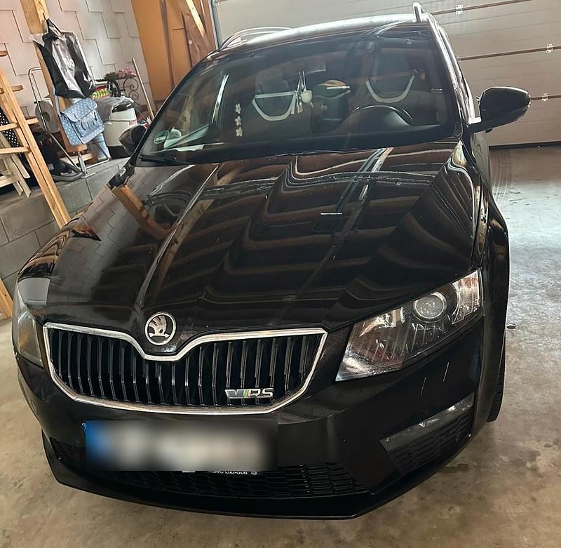 Gebraucht Skoda Octavia RS 220 PS (161 kW) 2014 Schwarz Kleinwagen