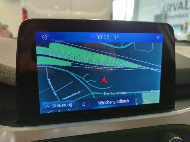 Gebraucht Ford Focus Cool & Connect 120 PS (88 kW) 2019 Weiß Limousine