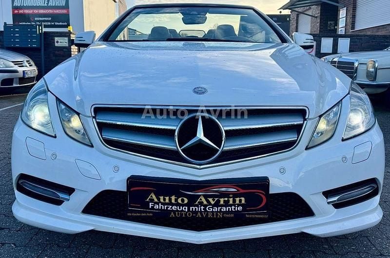 Gebraucht Mercedes E200 AMG 184 PS (135 kW) 2013 Weiß Cabrio