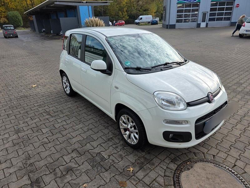 Weiß Gebraucht 2018 Fiat Panda Lounge Kleinwagen | 7.500 € - Bild 1/4