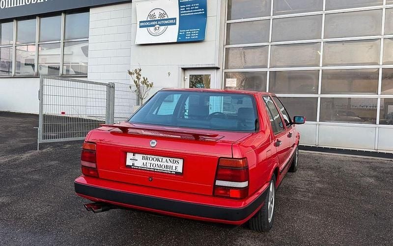 Gebraucht Lancia Thema 205 PS (150 kW) 1990 Rot Limousine