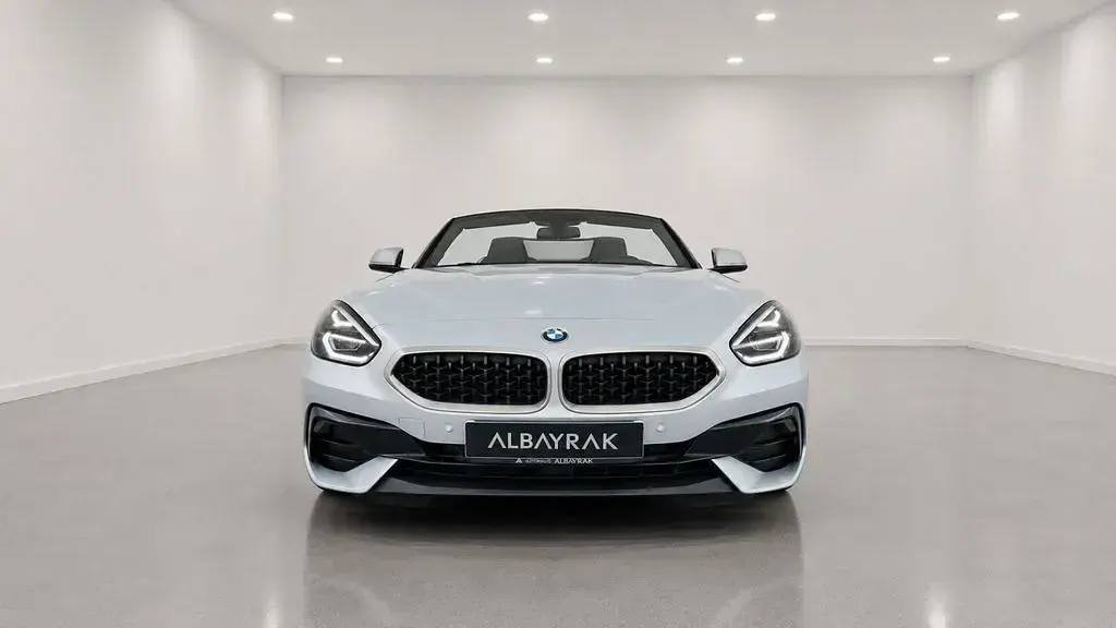 Gebraucht BMW Z4 Performance 197 PS (144 kW) 2022 Glaciersilber (metallic) Cabrio