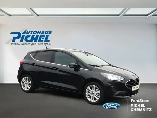 Gebraucht Ford Fiesta Titanium 125 PS (91 kW) 2023 Schwarz(metallic) Kleinwagen
