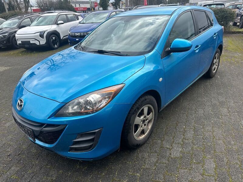Blau Gebraucht 2011 Mazda 3 Active Plus Limousine | 2.190 € (Fairer Preis) - Bild 1/4