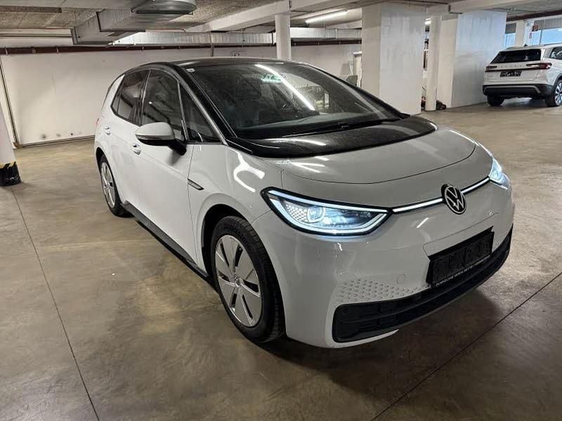 Weiß Gebraucht 2021 VW ID.3 Pro Kleinwagen | 16.890 € (Guter Preis) - Bild 1/4