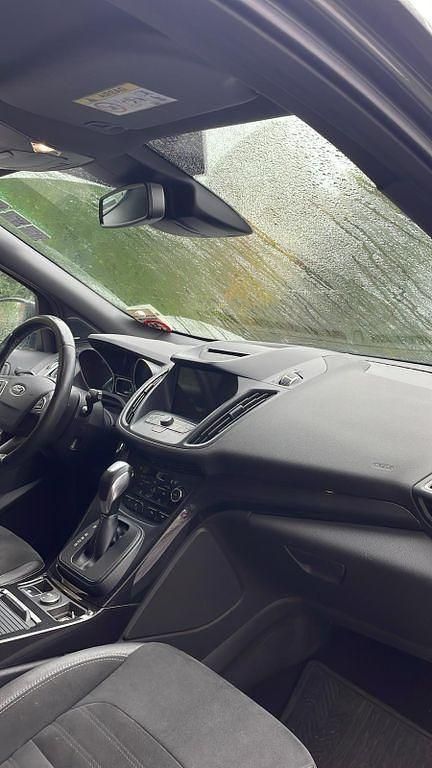 Używany Ford Kuga ST-Line 179 KM (131 kW) 2017 Szary SUV