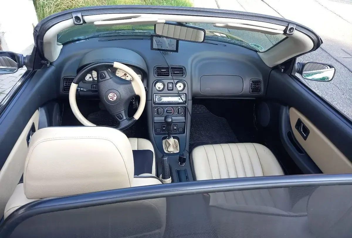 Occasion MG F 120 ch (88 kW) 1999 Vert Cabriolet