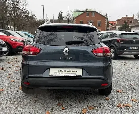 Brugt Renault Clio V 90 HK (66 kW) 2020 Sølv Sedan