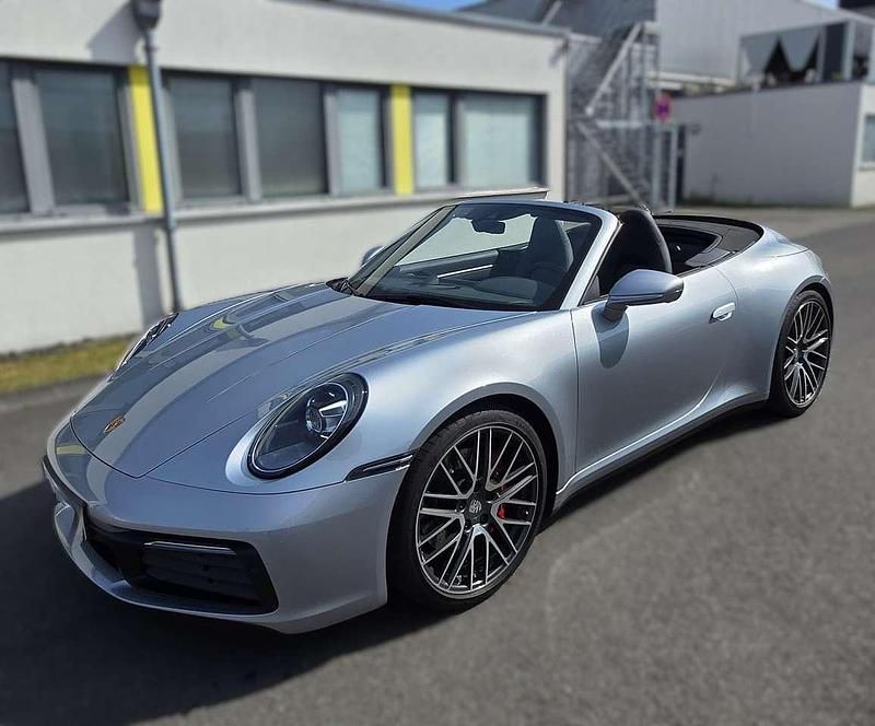 Silber Gebraucht 2022 Porsche 911 Carrera S Cabriolet Cabrio | 135.999 € (Fairer Preis) - Bild 1/4