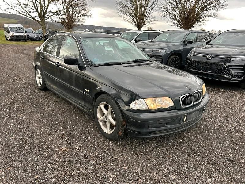Gebraucht BMW 320 170 PS (125 kW) 2001 Limousine