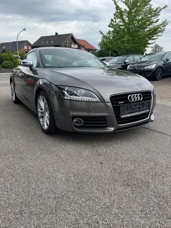 Gebraucht Audi TT Sport 194 PS (142 kW) 2013 Grau Coupé