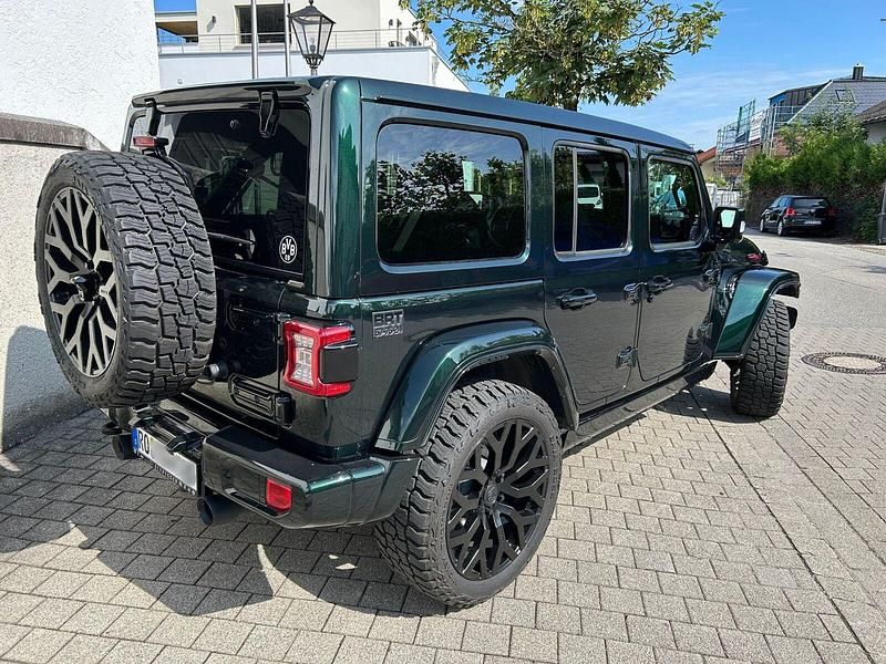 Gebraucht Jeep Wrangler 272 PS (200 kW) 2024 Grün (grün sonderlackierung) SUV