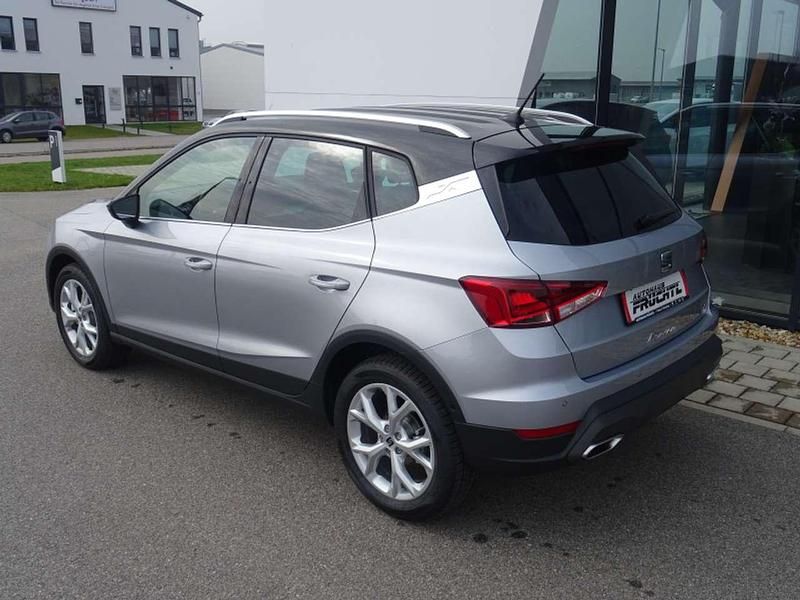 Gebraucht Seat Arona FR 116 PS (85 kW) 2025 Urban silber / dach midnight s SUV